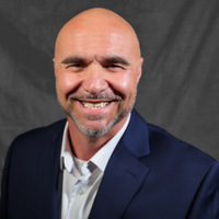 Notary Public in Port Saint Lucie, Florida 34953, Richard Analla