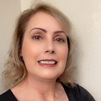 Notary Public in Hilmar, California 95324, Maria Ouse