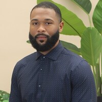 Notary Public in Tampa , Florida 33617, Charles Hamilton 