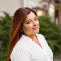 Notary Public in Long Beach, California 90810, Leonor  Escobedo