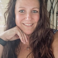 Notary Public in Smithville, Missouri 64089, April Meisberger