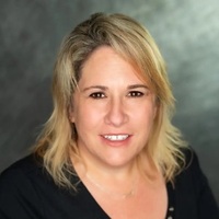 Notary Public in port st lucie, Florida 34983, shannon meizinger