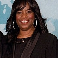 Notary Public in Bradenton, Florida 34208, Brenda Foster
