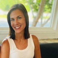 Notary Public in Chicago, Illinois 60641, Kimberly Carmona