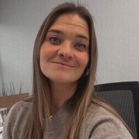 Notary Public in Holyoke, Massachusetts 01040, Brittany Robert