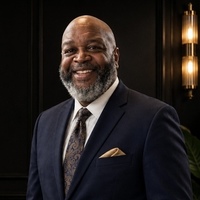 Notary Public in Gainesville, Georgia 30504, Andre Castleberry