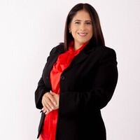 Notary Public in Orlando, Florida 32828, Diviana Munoz