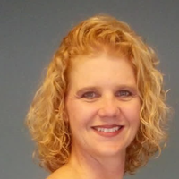 Notary Public in Fallbrook, California 92028, Sheri Wade