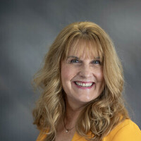 Notary Public in Cypress, Texas 77433, Cynthia Hoppman