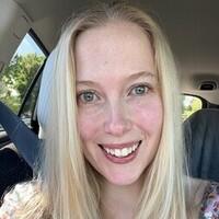 Notary Public in Eagle Point, Oregon 97524, Emily Bushman