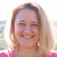 Notary Public in Bend, Oregon 97707, Stacey Shaw