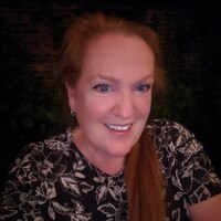 Notary Public in Lakewood, Ohio 44107, Mary Mabry