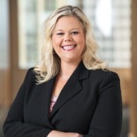 Notary Public in Minneapolis, Minnesota 55419, Elizabeth  Enstad