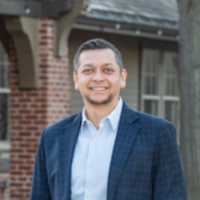 Notary Public in Chicago, Illinois 60631, Adrian Martinez