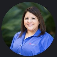 Notary Public in Murrieta, California 92562, Elizabeth Garcia-Salas