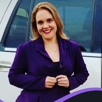 Notary Public in Lancaster, California 93536, mayra figueredo