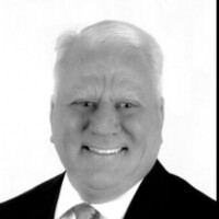 Notary Public in Miami  , Florida 33138, Tracy  Whitley 