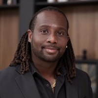 Notary Public in Manvel, Texas 77578, Quinnan Brown