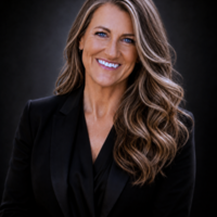 Notary Public in Gardnerville, Nevada 89410, Viktoria Banducci