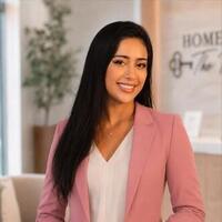 Notary Public in Los Angeles, California 90004, Nicole Monje