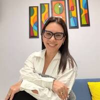 Notary Public in Miami, Florida 33184, WENDY MORALES