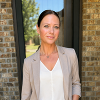 Notary Public in Moore, Oklahoma 73160, Holly Copher