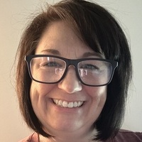Notary Public in Grants Pass, Oregon 97527, Kristen Sauer