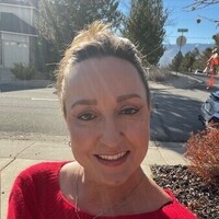 Notary Public in Blythe, California 92225, Christina Bristow
