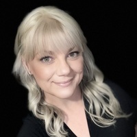 Notary Public in Fresno, California 93704, Katherine Braich 