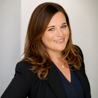 Notary Public in Yorba Linda, California 92886, Jennifer Farr