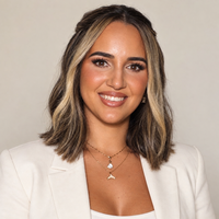 Notary Public in Miami, Florida 33177, Licela Torres