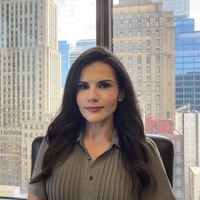 Notary Public in Chicago, Illinois 60611, Maria Garcia