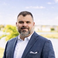 Notary Public in Cape Coral, Florida 33909, Kevin Almanzar