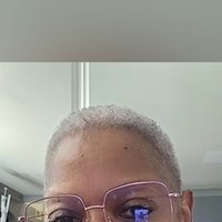Notary Public in Chicago, Illinois 60628, Felisa A Cross
