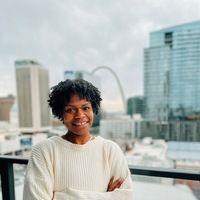 Notary Public in St. Louis, Missouri 63118, Michelle Hopson