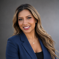 Notary Public in Delano, California 93215, Erica Ramirez