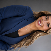 Notary Public in Delano, California 93215, Erica Ramirez