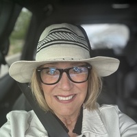 Notary Public in Carmel, Indiana 46033, Tina Robinson