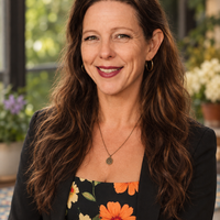 Notary Public in Wenatchee, Washington 98801, Anne Nelson