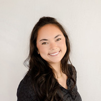 Notary Public in FAYETTEVILLE, Tennessee 37334, Alexis Mau