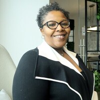 Notary Public in Indianapolis, Indiana 46208, Tenna McGee