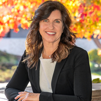 Notary Public in Aurora, Illinois 60502, Carol Edwards