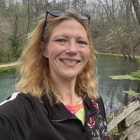 Notary Public in Dupo, Illinois 62239, Lenslee Huddlestun