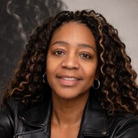 Notary Public in Rockford, Illinois 61102, Dawnna Mims