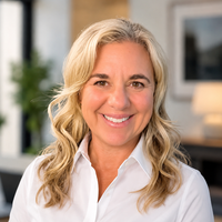 Notary Public in Littleton, Colorado 80128, Andrea Hei